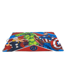 EASY OFFSET PLACEMAT AVENGERS HERALDIC ARMY
